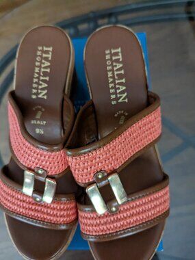 Italian Shoemakers Ellora woman's sandal size 9.5